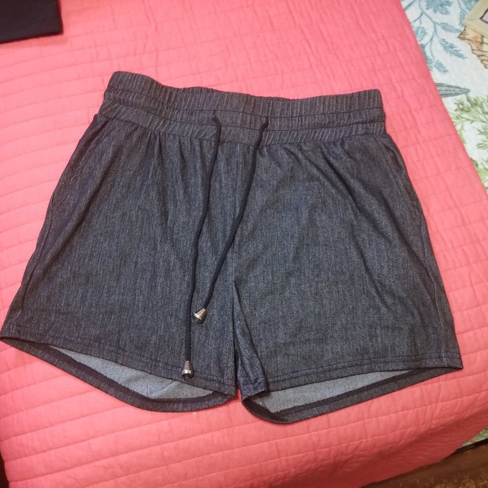 LINDA MICHAEL Imitation Dark Denim Stretch Shorts